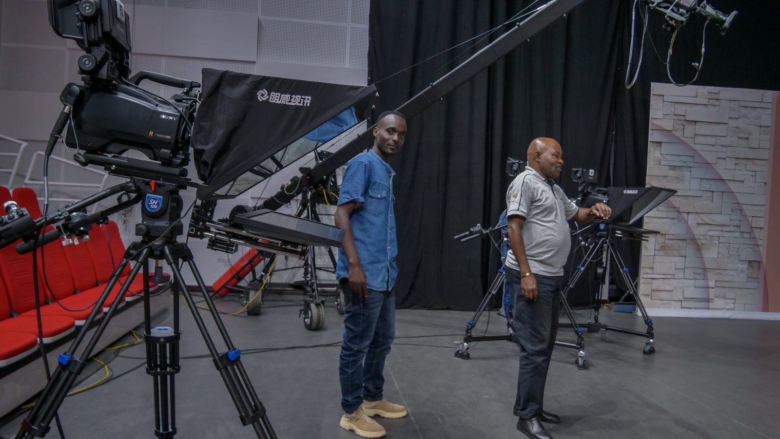 281221568_2071345279711160_8168627376931412559_n